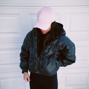 Meet your Posher, Maddy